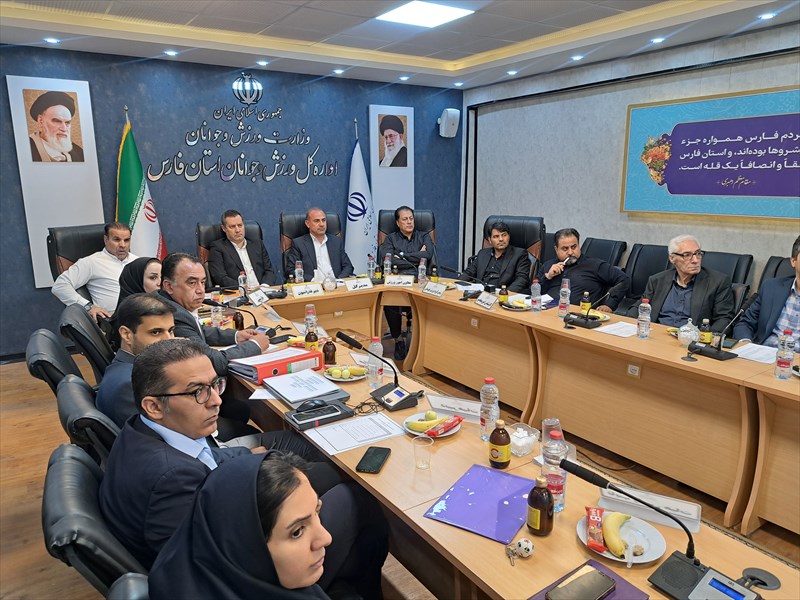 راه اندازی پایگاه قهرمانی بولینگ در شیراز