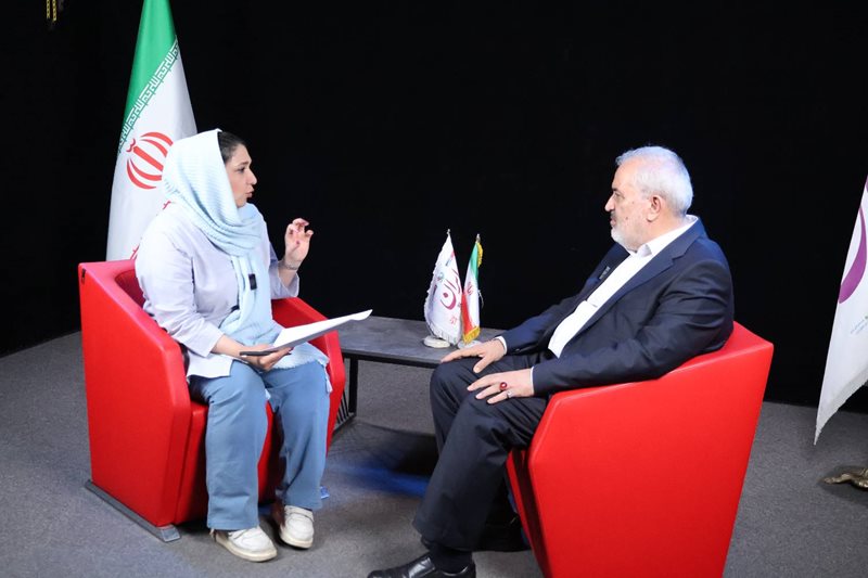 صنایع در اولویت قطعی برق نیستند / وقتی دولت چهاردهم شروع به کار کرد، کشور ۲۰ هزار مگاوات کسری برق داشت / ماینرها را جریمه میکنیم، اما خیلی زود پول جریمه را در میآورند