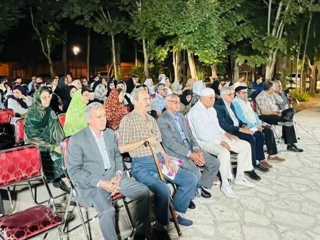 فردوسی احیاگر زبان پارسی است