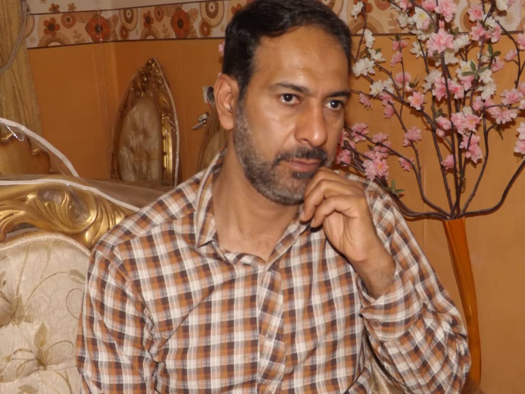 نوشتن رمان جنگی نیازمند زمان است