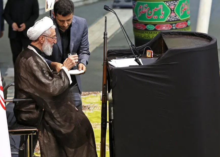 پسر کاظم صدیقی، روحانی نیست و پرونده او در دادگاه روحانیت رسیدگی نمیشود