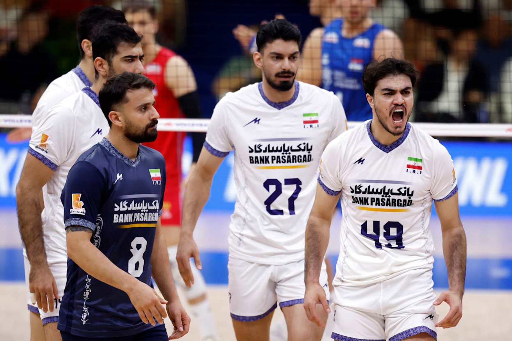 تا آخر جنگیدیم تا دل مردم را شاد کنیم