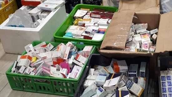 ترخیص شبانهروزی دارو و تجهیزات پزشکی از گمرک در حال انجام شد