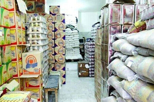 مشکلی در تامین و توزیع کالاهای اساسی نداریم