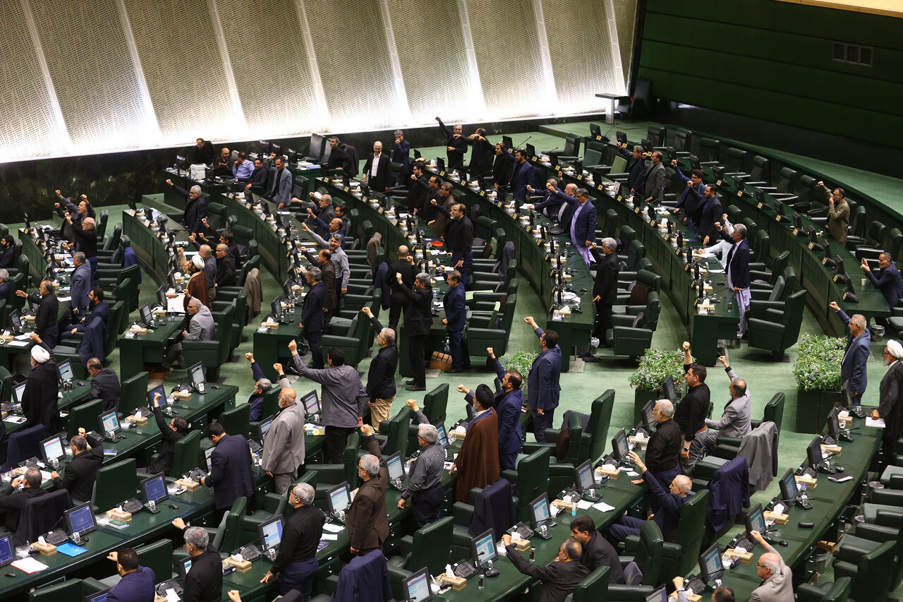 جزئیات لایحه ساماندهی پرندههای هدایت پذیر از راه دور/ ساخت و تولید پهپاد بدون مجوز جرم تلقی می شود