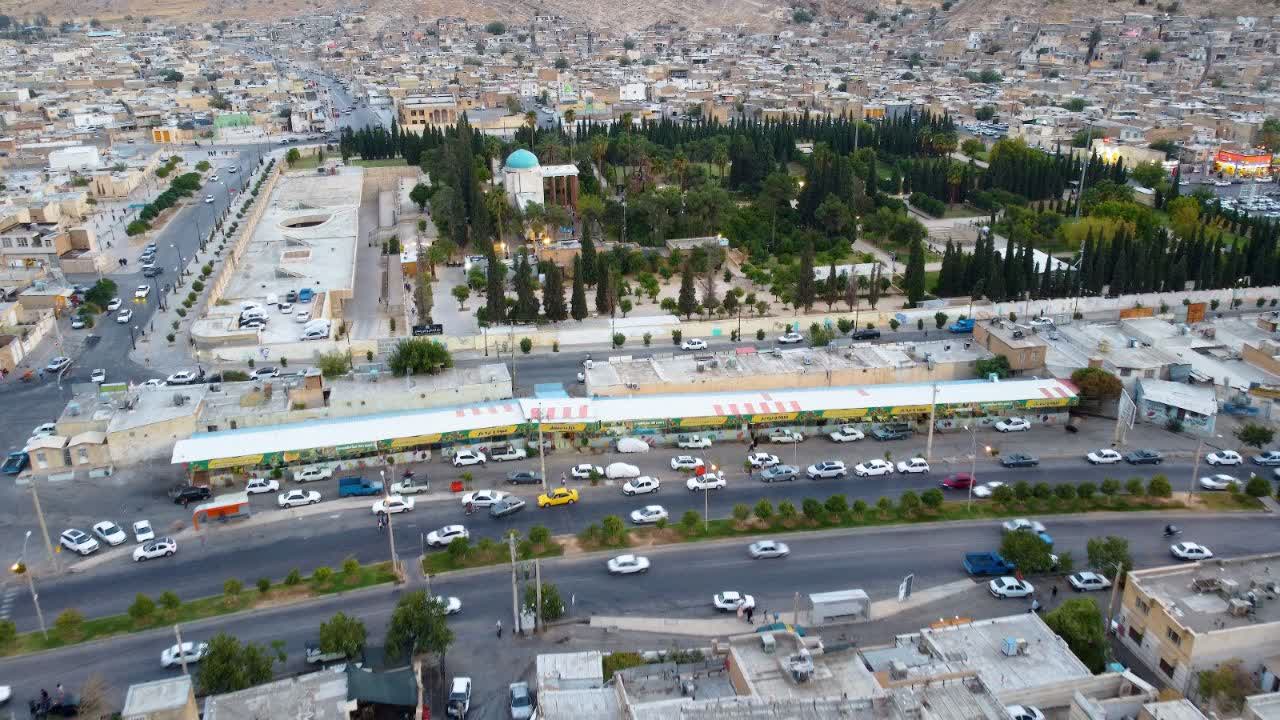 افزایش نظارت بر بازارچه‌های شهرداری و میدان میوه و تره‌بار‌ شیراز؛ مقابله با هرگونه گران‌فروشی و اخلال در بازار