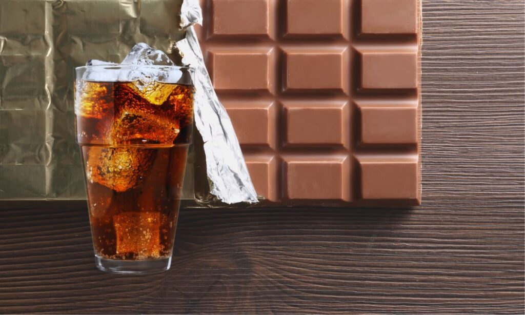 نوشابه مضرتر است یا شکلات؟