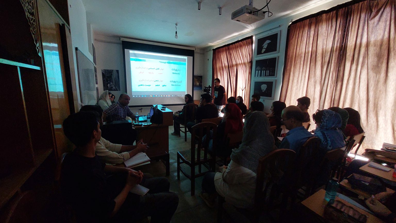 چهار کارگاه تخصصی در انجمن سینمای جوانان آباده برگزار شد