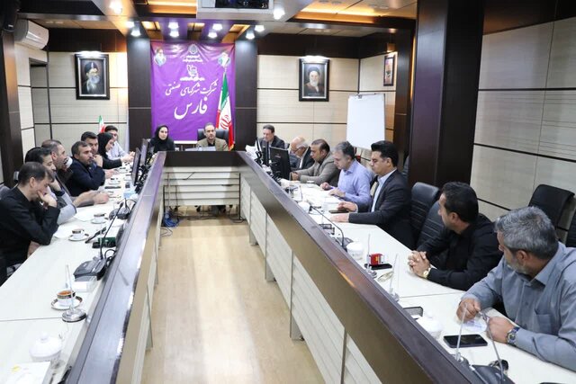 تعیین تکلیف ۱۸۵ قرارداد صنعتی در فارس